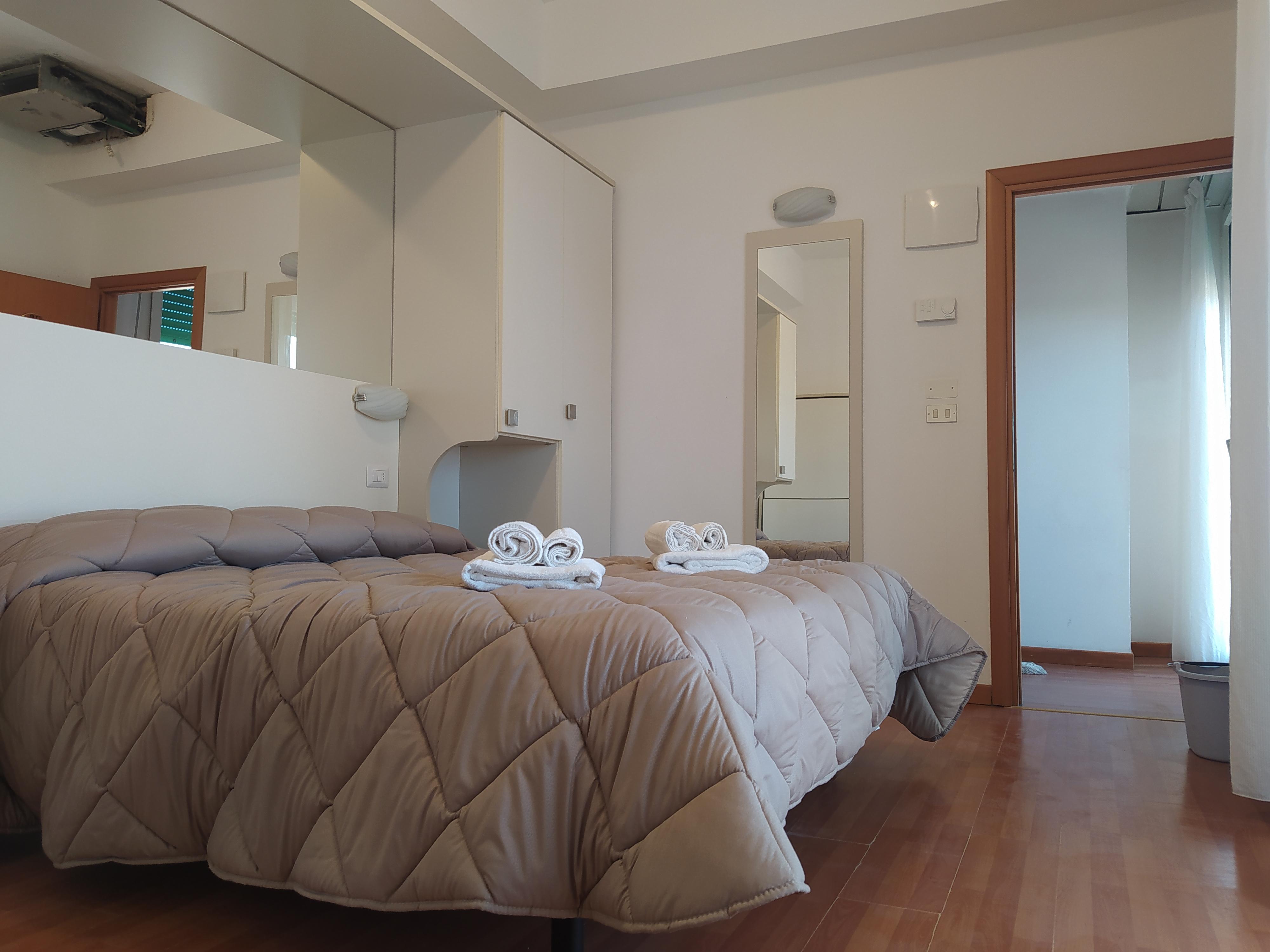 Hotel Butterfly Wellness & Spa Римини Экстерьер фото
