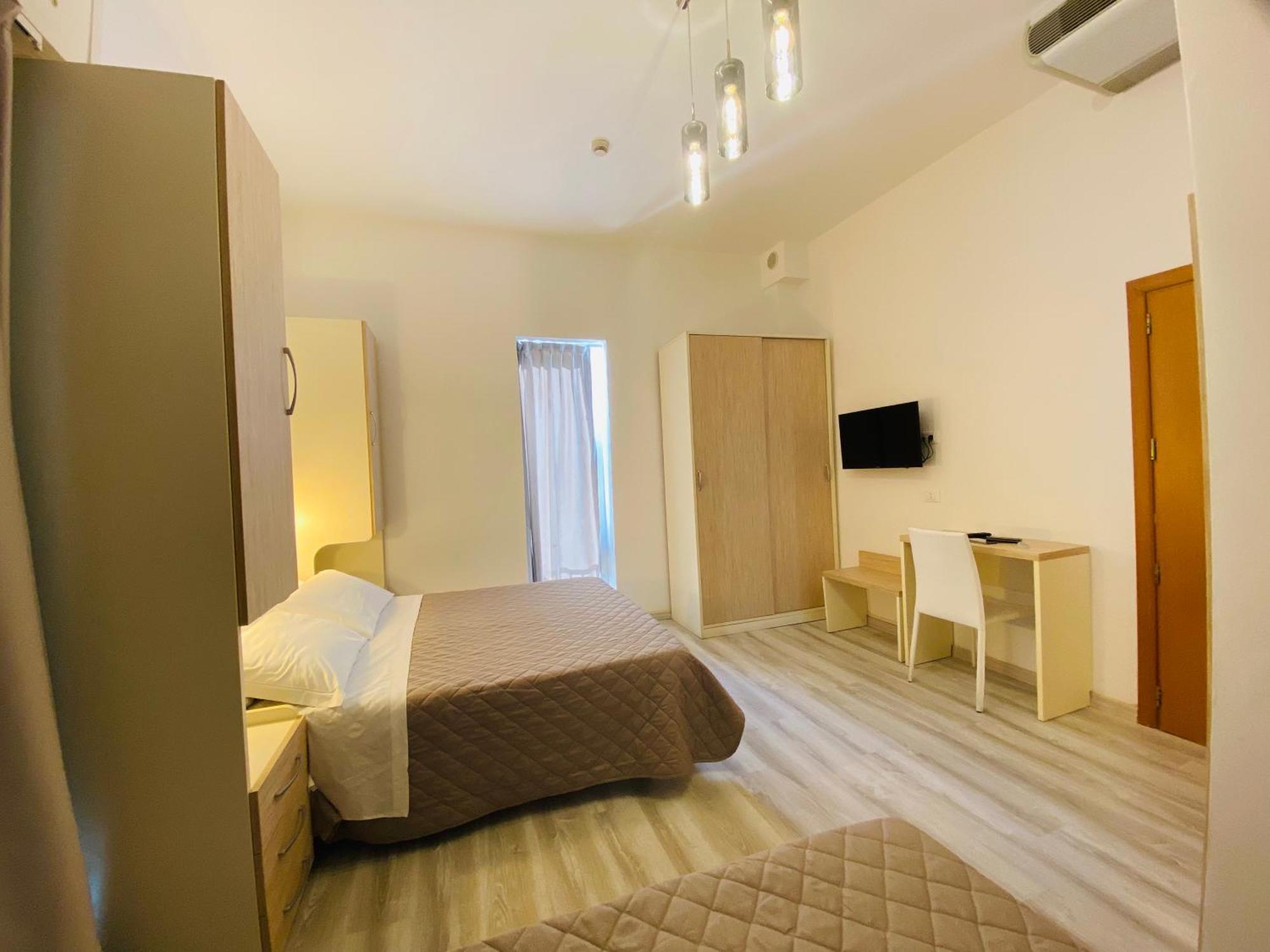 Hotel Butterfly Wellness & Spa Римини Экстерьер фото