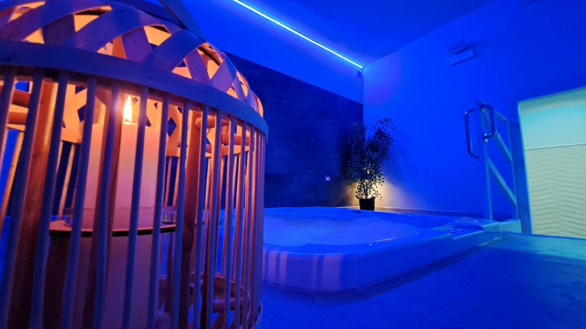 Hotel Butterfly Wellness & Spa Римини Экстерьер фото