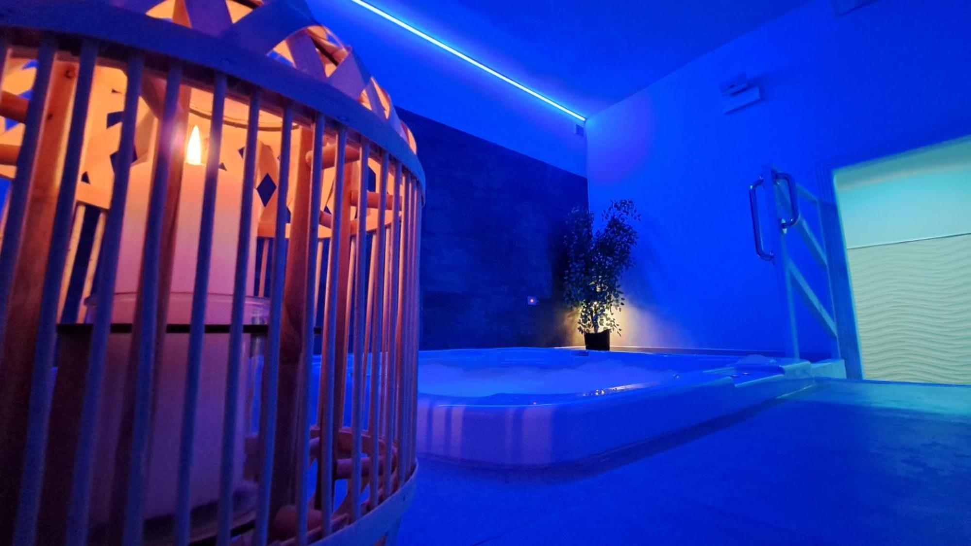 Hotel Butterfly Wellness & Spa Римини Экстерьер фото